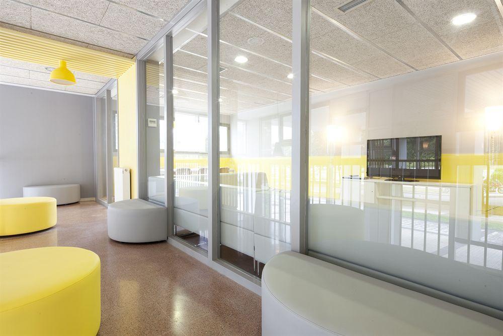 Residencia Universitaria Resa Manuel Agud Querol San Sebastián Dış mekan fotoğraf