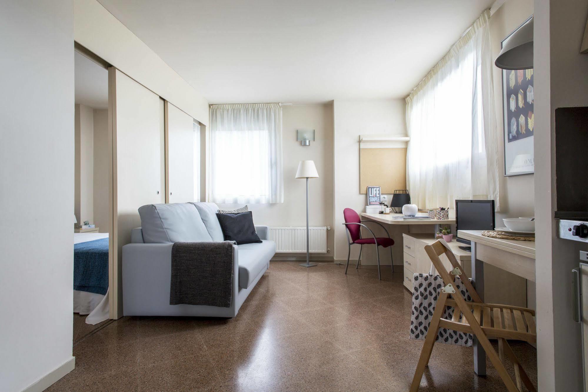 Residencia Universitaria Resa Manuel Agud Querol San Sebastián Dış mekan fotoğraf