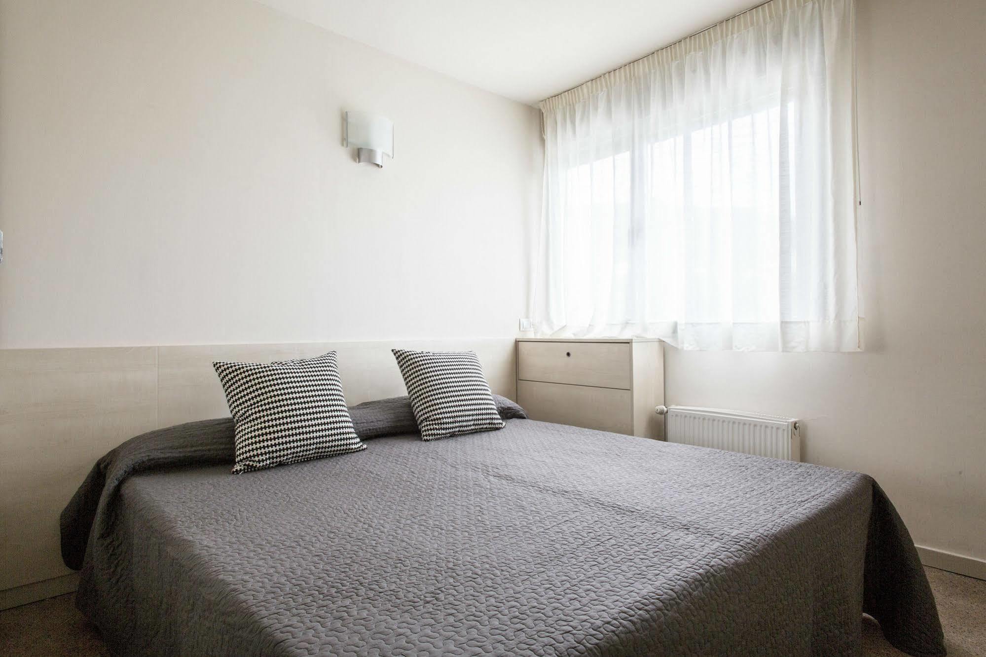 Residencia Universitaria Resa Manuel Agud Querol San Sebastián Dış mekan fotoğraf