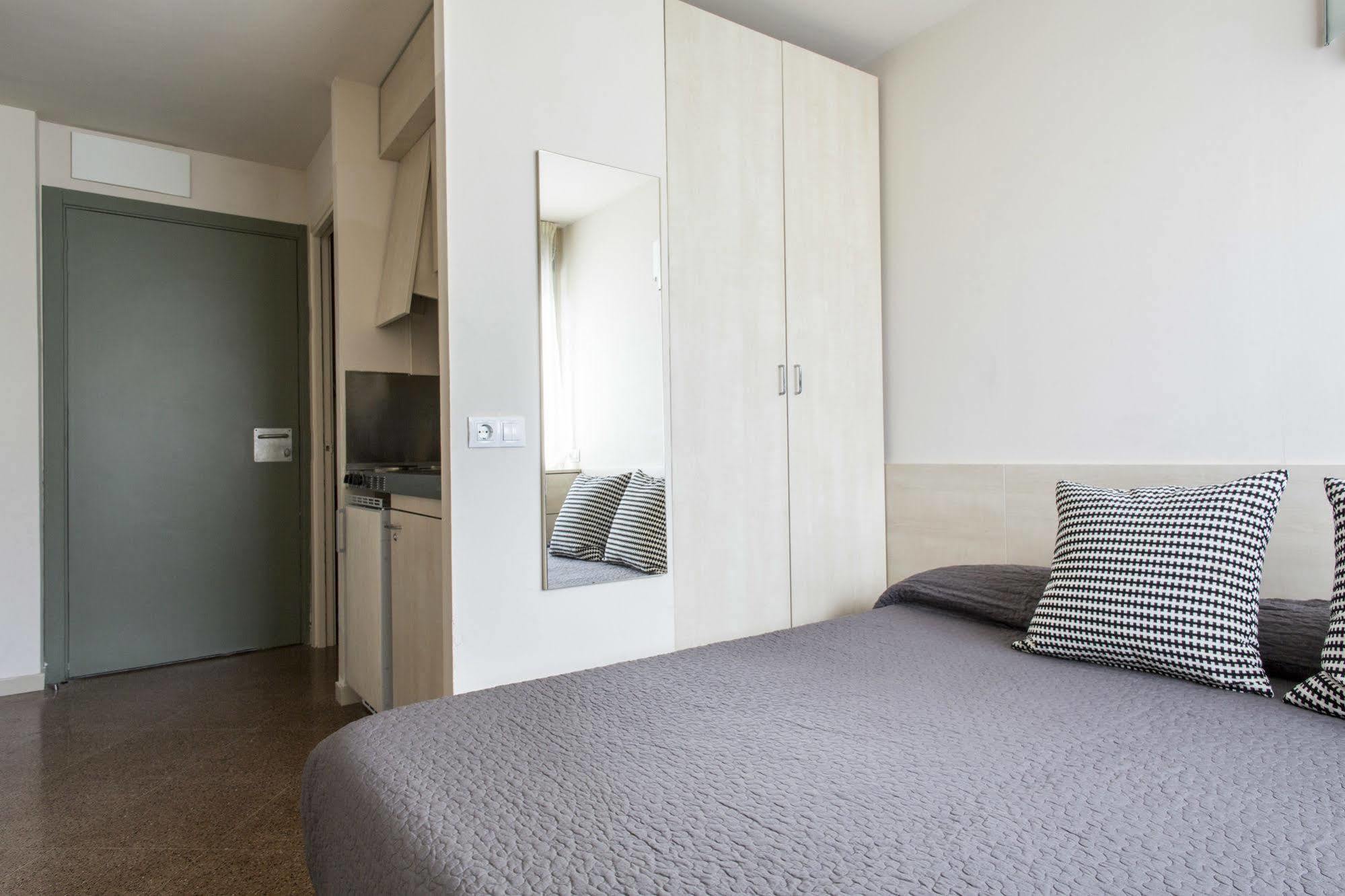 Residencia Universitaria Resa Manuel Agud Querol San Sebastián Dış mekan fotoğraf